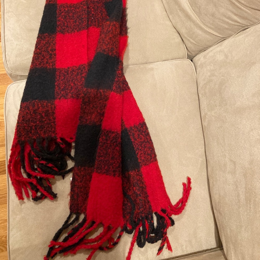 NEW scarf/ shawl from AEO